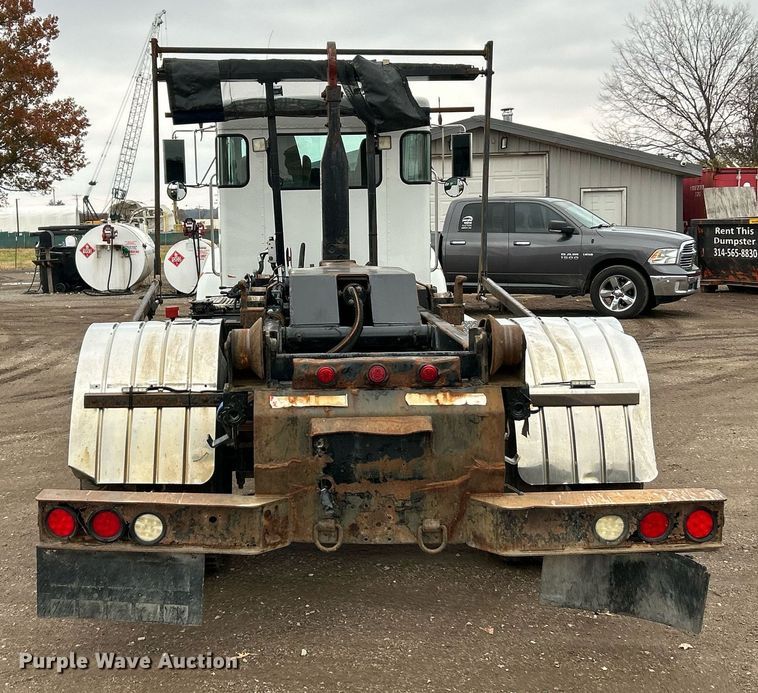 image for item NR9475 2014 Kenworth T370  rollback truck