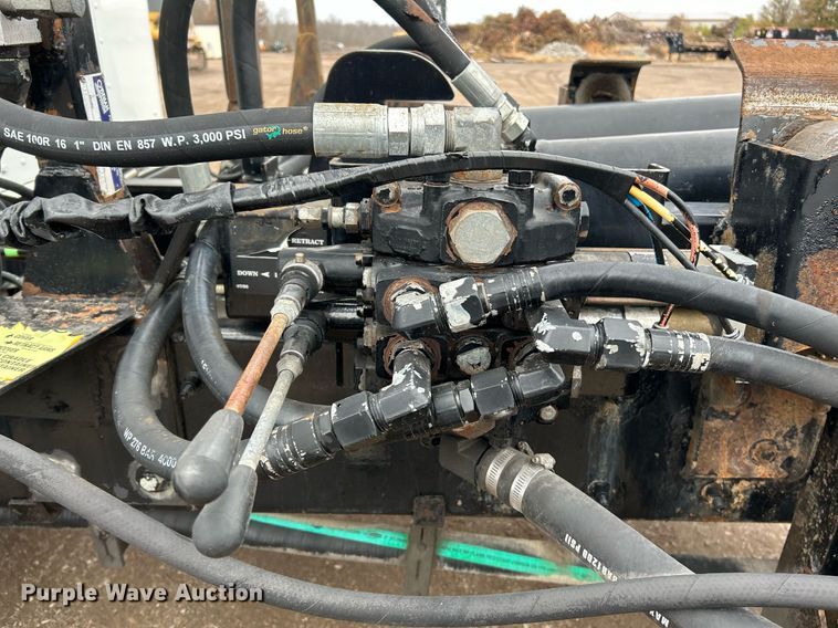 image for item NR9475 2014 Kenworth T370  rollback truck