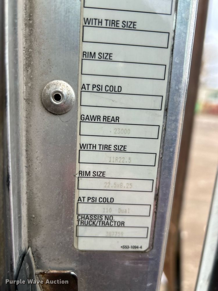 image for item NR9475 2014 Kenworth T370  rollback truck