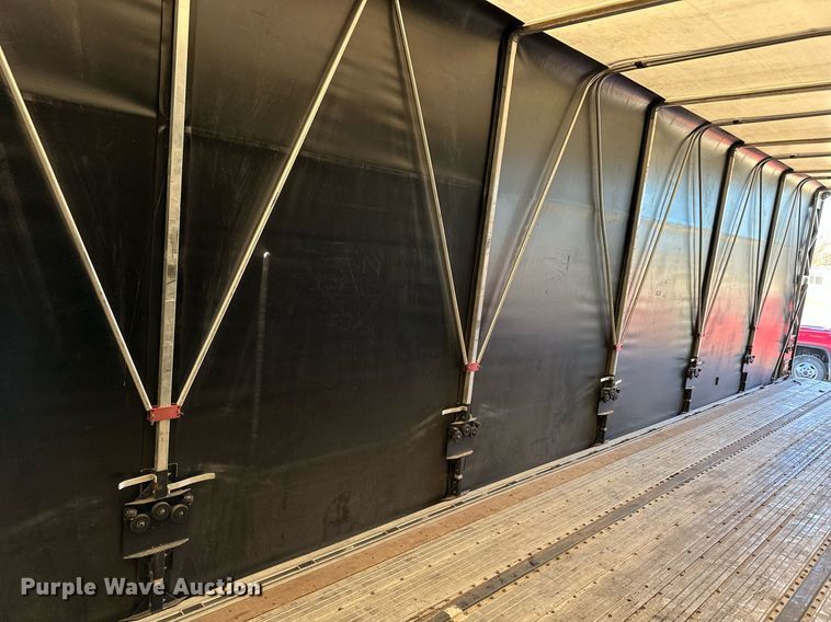 image for item NS9026 2020 Utility FS2CDHA side curtain trailer