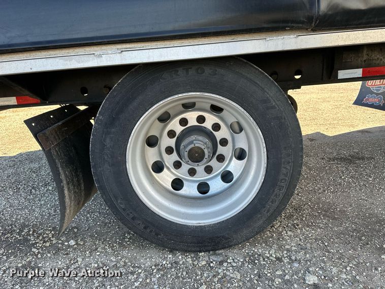 image for item NS9026 2020 Utility FS2CDHA side curtain trailer