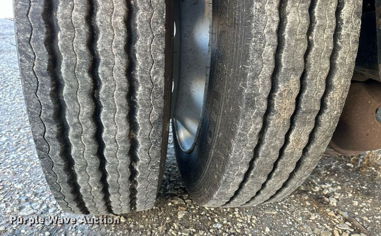 image for item NS9026 2020 Utility FS2CDHA side curtain trailer