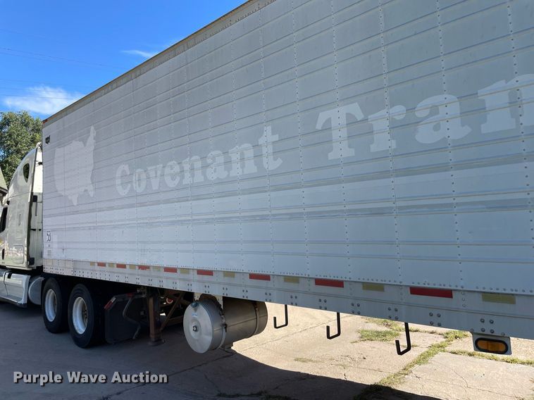 image for item NX9775 2000 Wabash  refrigerated van trailer