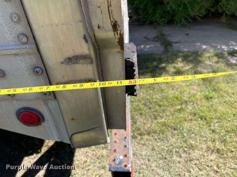 image for item NX9775 2000 Wabash  refrigerated van trailer