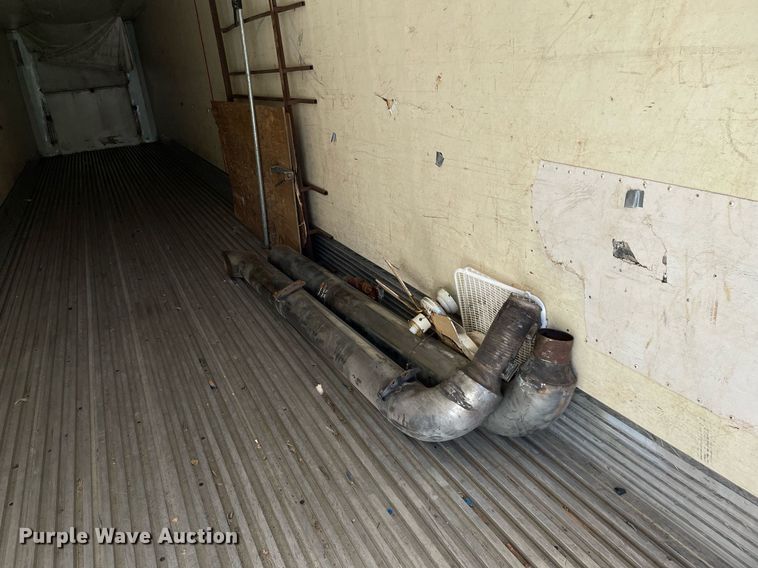 image for item NX9775 2000 Wabash  refrigerated van trailer