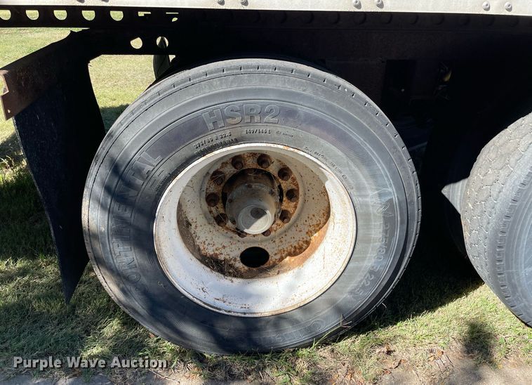 image for item NX9775 2000 Wabash  refrigerated van trailer