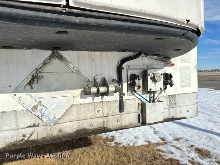 image for item NX9980 2009 Wabash  refrigerated van trailer