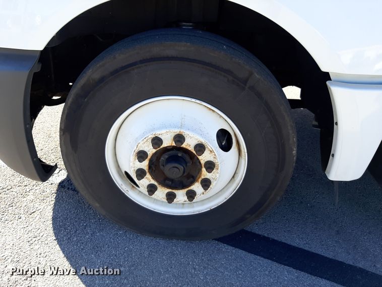 image for item OA9179 2018 International LT625  semi truck