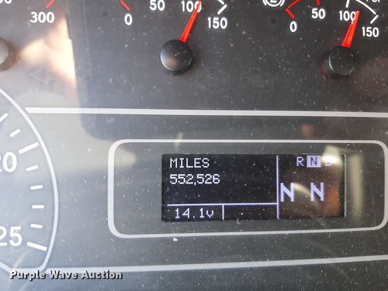 image for item OA9180 2018 International LT625  semi truck