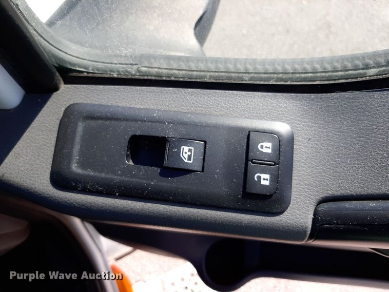 image for item OA9180 2018 International LT625  semi truck