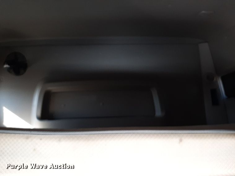 image for item OA9180 2018 International LT625  semi truck