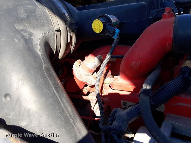 image for item OA9180 2018 International LT625  semi truck