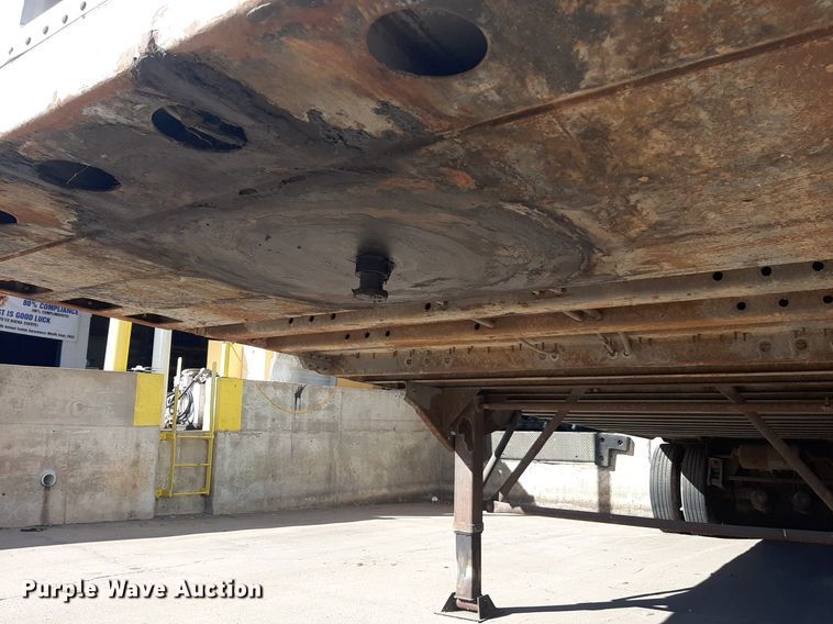 image for item OF9592 1989 Strick  dry van trailer