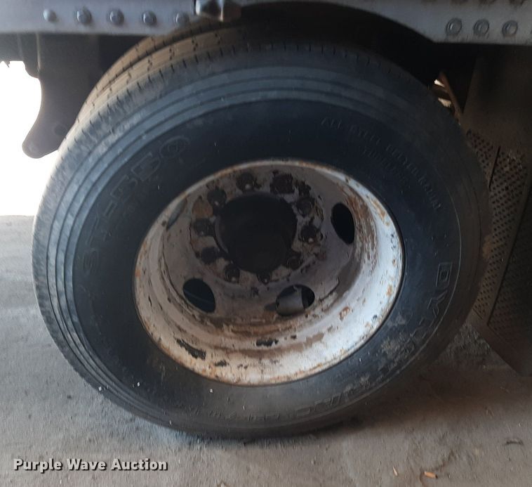 image for item OF9592 1989 Strick  dry van trailer