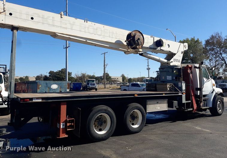 image for item OF9593 2002 Sterling LT7501  crane truck