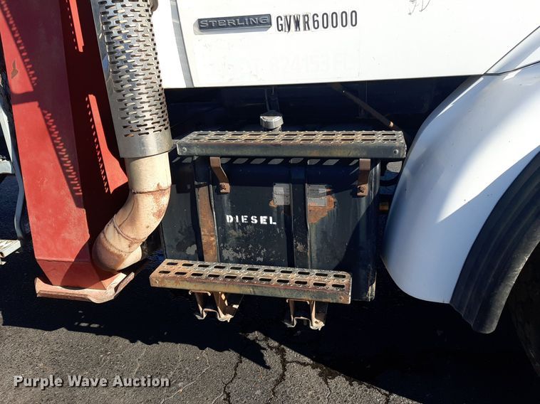 image for item OF9593 2002 Sterling LT7501  crane truck