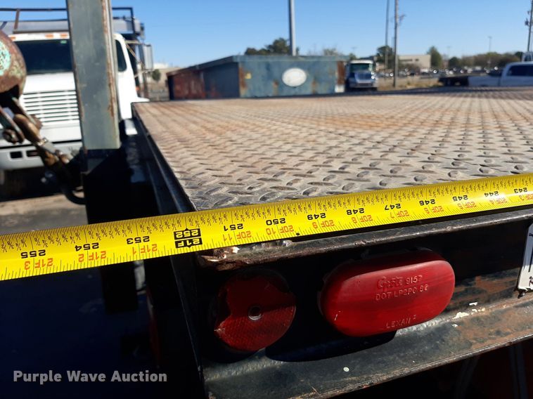 image for item OF9593 2002 Sterling LT7501  crane truck