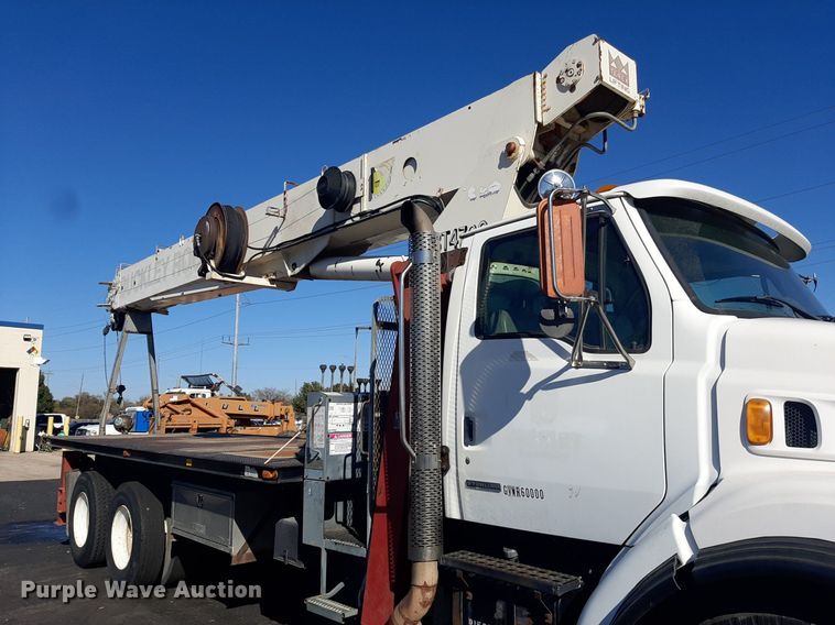 image for item OF9593 2002 Sterling LT7501  crane truck