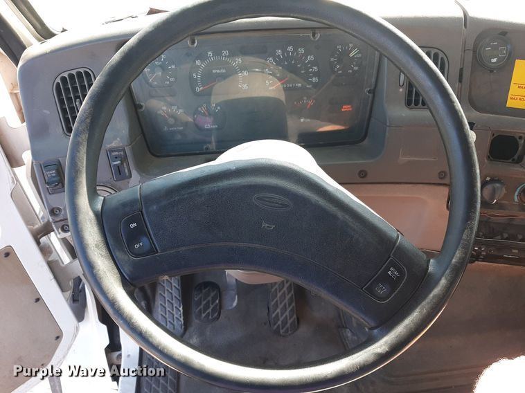 image for item OF9593 2002 Sterling LT7501  crane truck