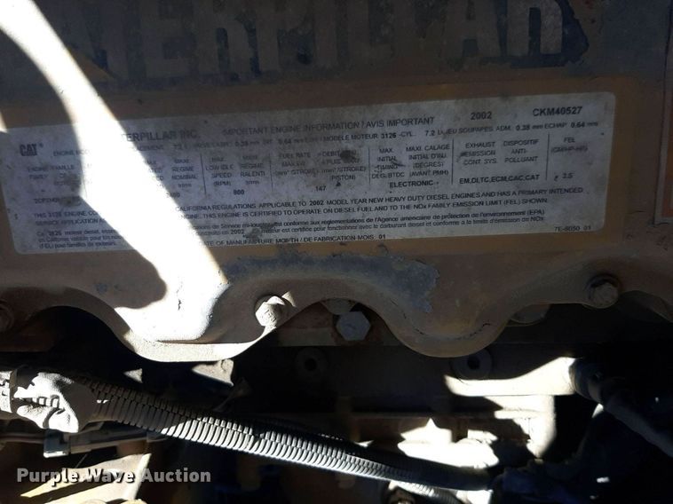 image for item OF9593 2002 Sterling LT7501  crane truck