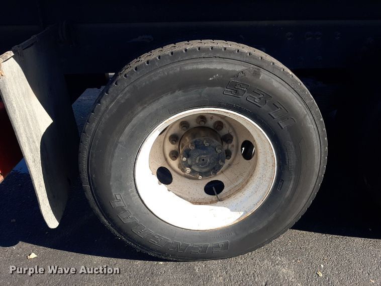 image for item OF9593 2002 Sterling LT7501  crane truck