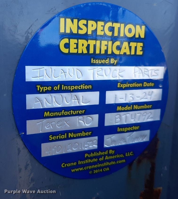 image for item OF9593 2002 Sterling LT7501  crane truck