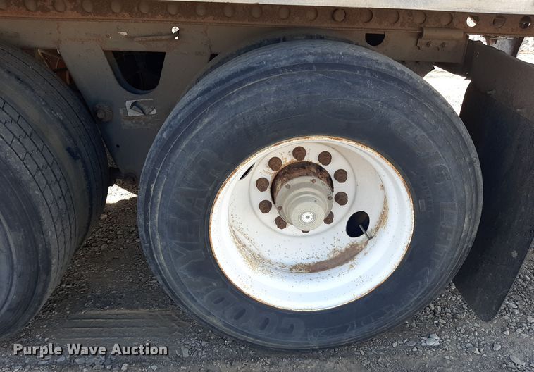 image for item OF9612 2006 Wabash  dry van trailer