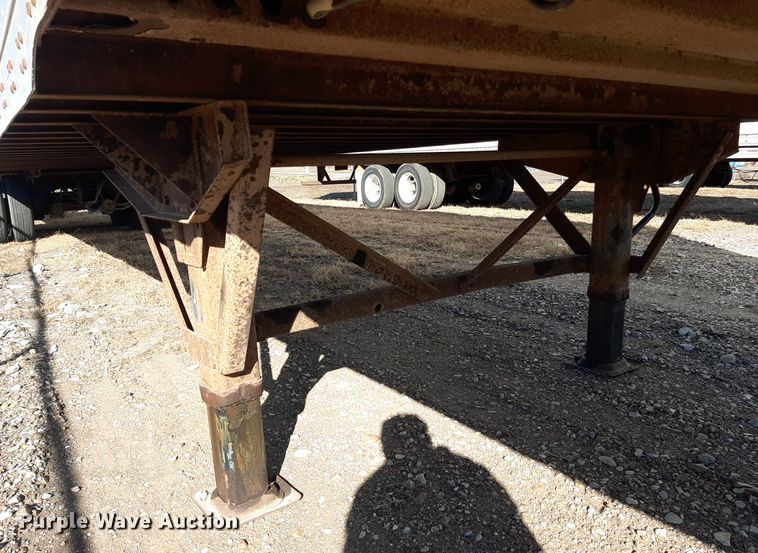 image for item OF9613 2005 Wabash  dry van trailer