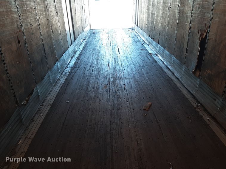 image for item OF9613 2005 Wabash  dry van trailer