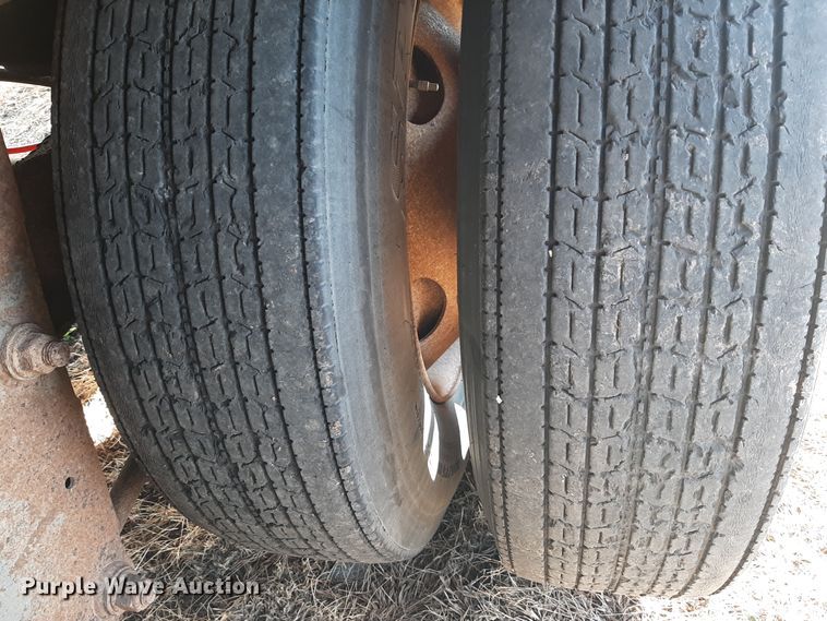 image for item OF9613 2005 Wabash  dry van trailer