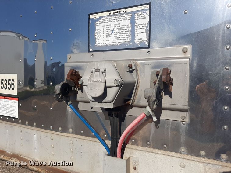 image for item OF9615 2004 Great Dane  dry van trailer