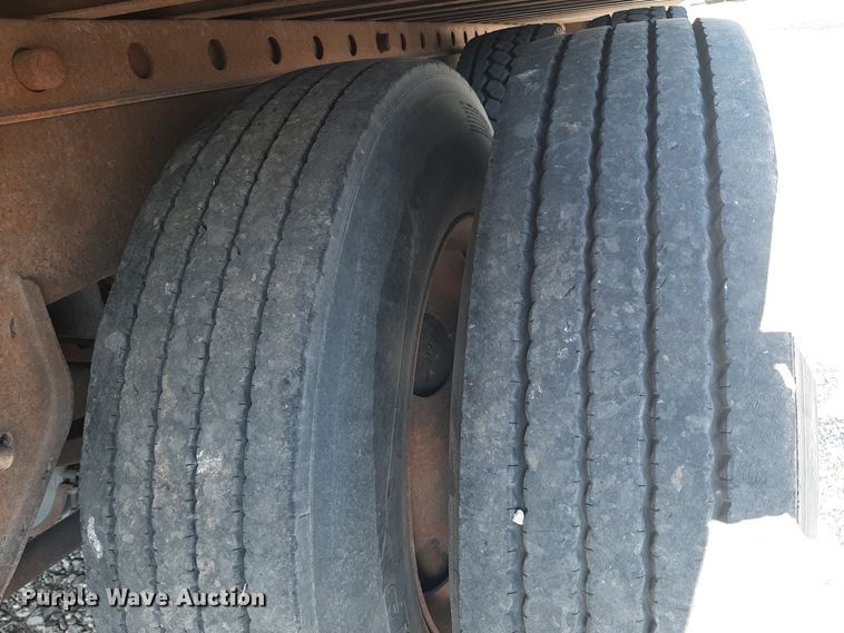 image for item OF9615 2004 Great Dane  dry van trailer