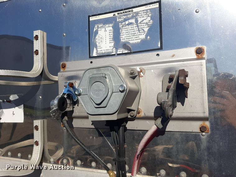 image for item OF9616 2004 Great Dane  dry van trailer