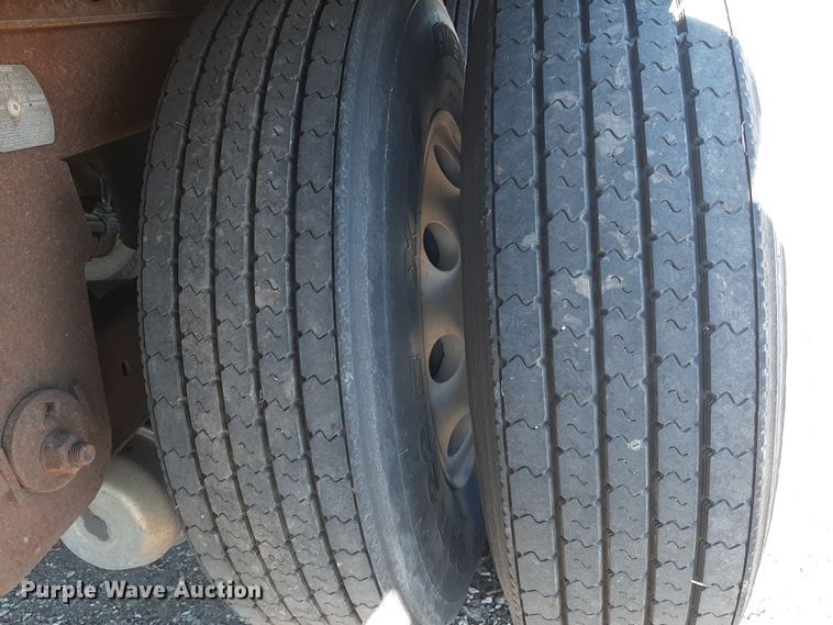 image for item OF9616 2004 Great Dane  dry van trailer