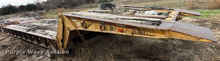 image for item OK9170 1986 Load King 403/4DFP  lowboy equipment trailer