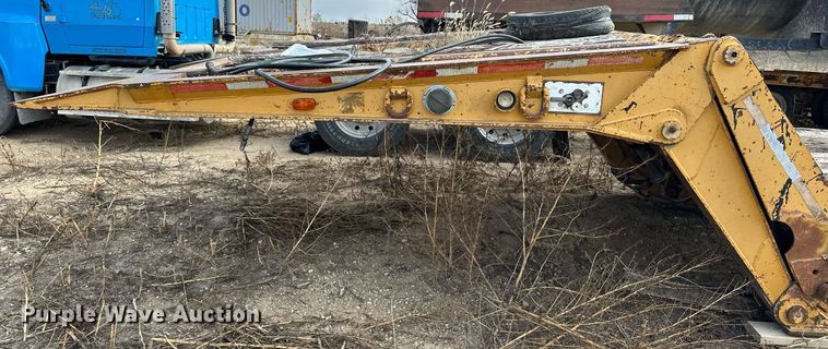 image for item OK9170 1986 Load King 403/4DFP  lowboy equipment trailer