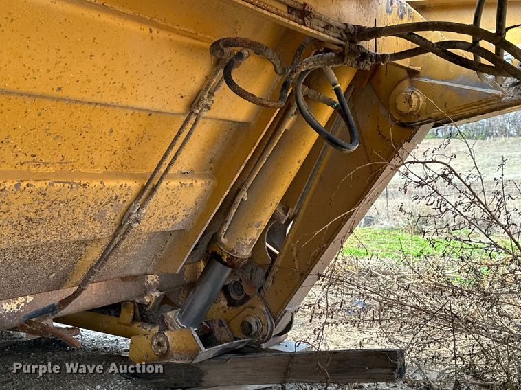 image for item OK9170 1986 Load King 403/4DFP  lowboy equipment trailer