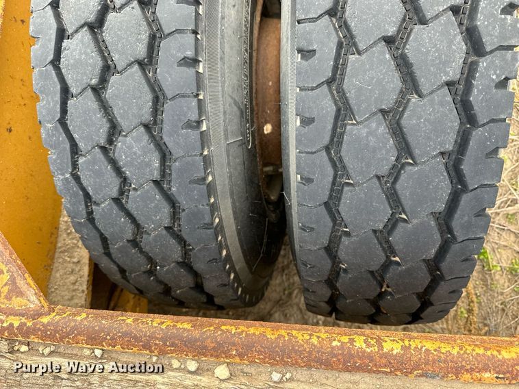 image for item OK9170 1986 Load King 403/4DFP  lowboy equipment trailer