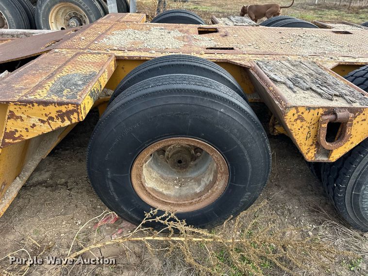 image for item OK9170 1986 Load King 403/4DFP  lowboy equipment trailer