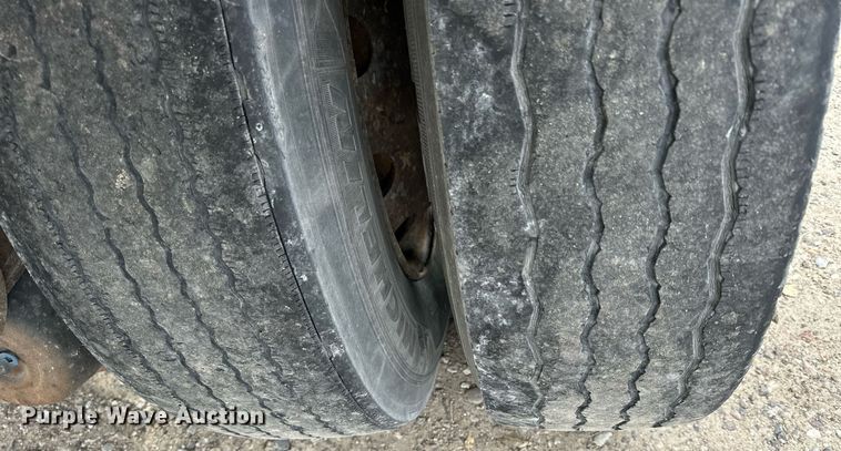 image for item OK9188 2006 Wabash  refrigerated van trailer