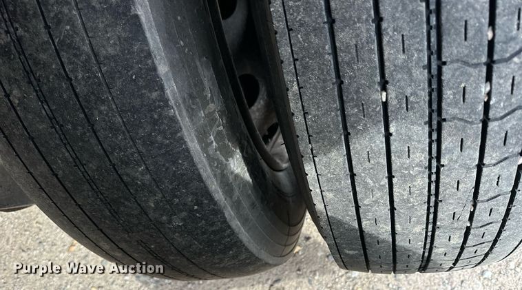 image for item OK9188 2006 Wabash  refrigerated van trailer