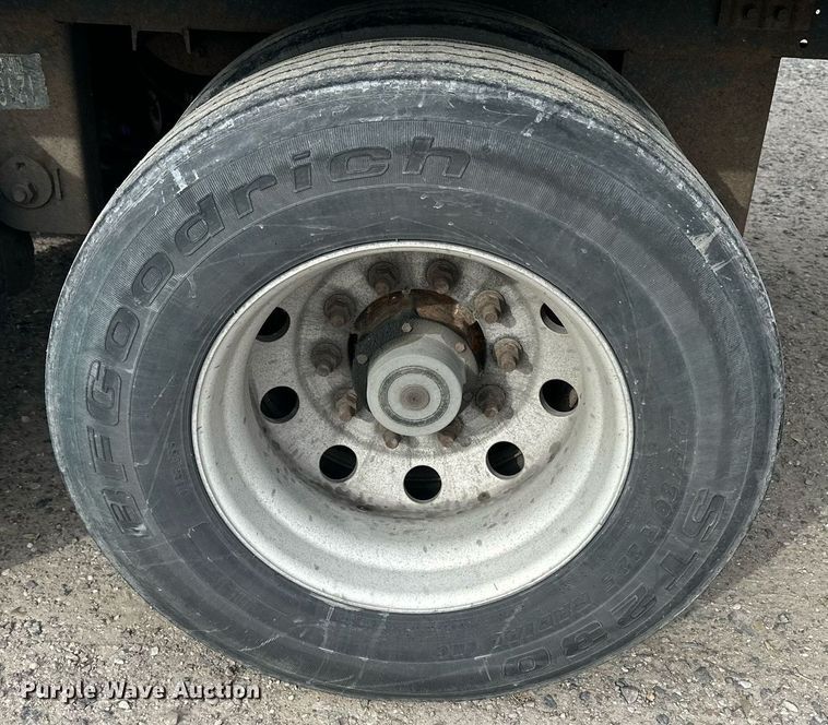 image for item OK9188 2006 Wabash  refrigerated van trailer