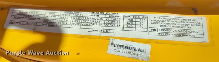 image for item OL9140 2017 Peterbilt 579 semi truck