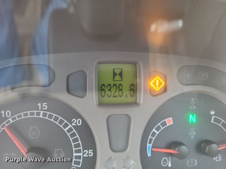 image for item DK1201 2016 Case IH Maxxum 115  MFWD tractor