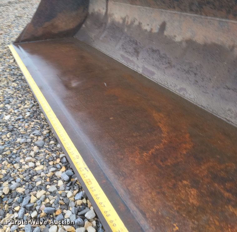 image for item DK1212 2016 Case IH Maxxum 115  MFWD tractor