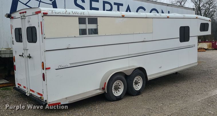 image for item DK4179 2000 Trails West  horse trailer