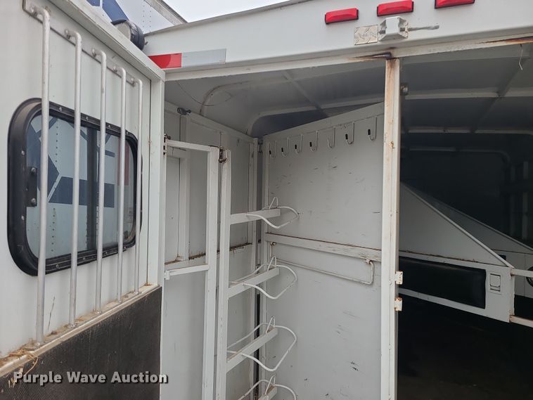 image for item DK4179 2000 Trails West  horse trailer