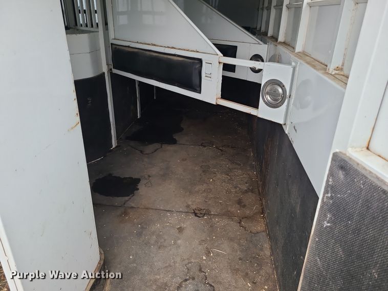 image for item DK4179 2000 Trails West  horse trailer