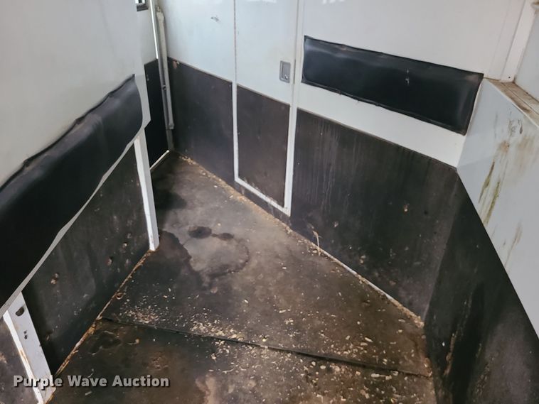 image for item DK4179 2000 Trails West  horse trailer