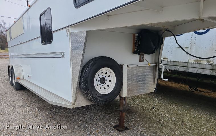 image for item DK4179 2000 Trails West  horse trailer